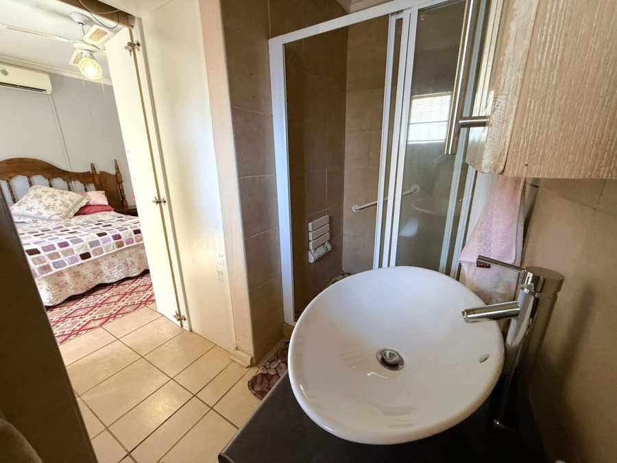 5 Bedroom Property for Sale in Hospitaalpark Free State